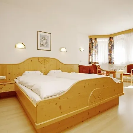 Kirchdach Hotel 3*