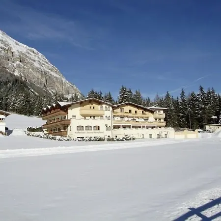 Kirchdach Hotel 3*